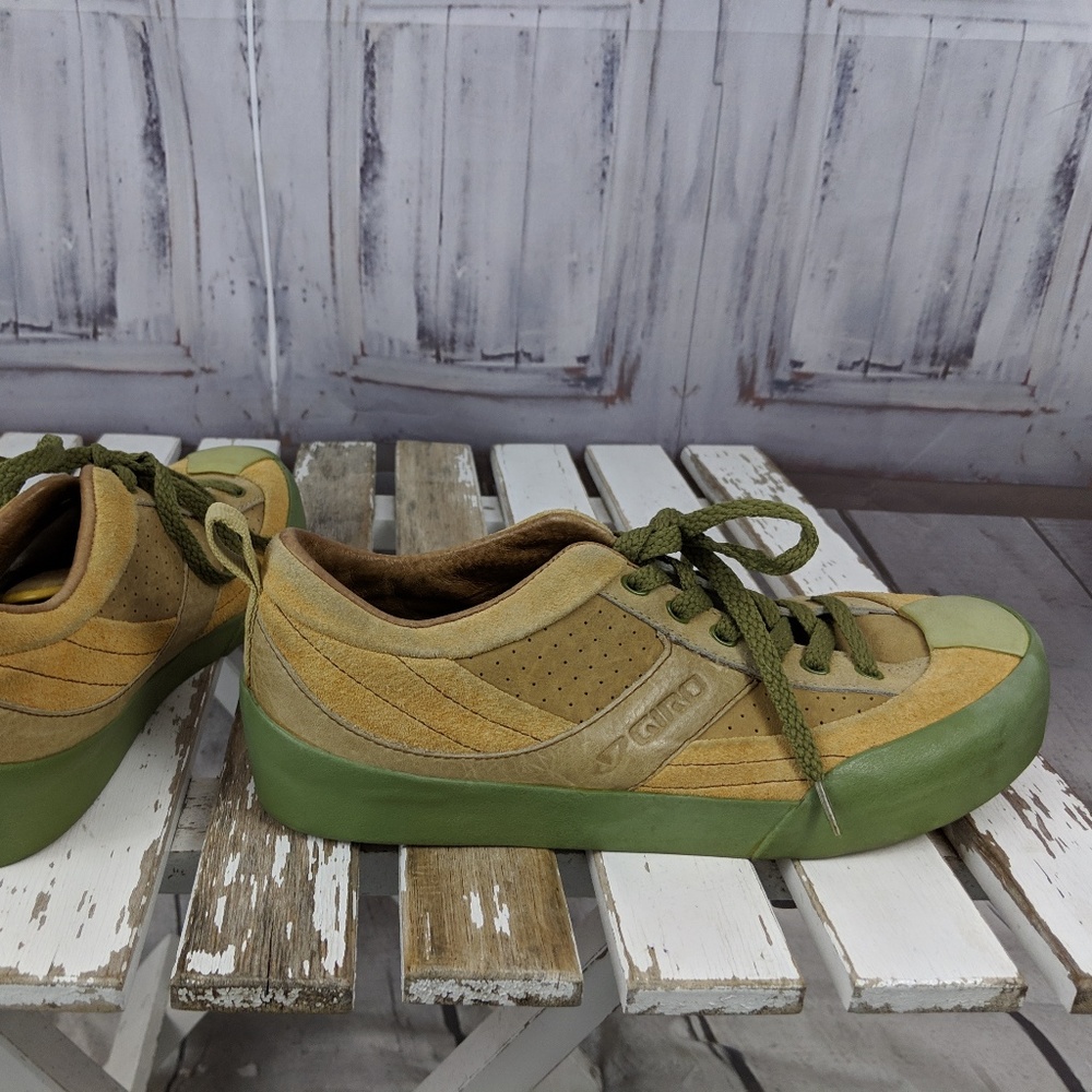 Giro‎ men's causal shoes 7.5 Monte G suede soft cyc